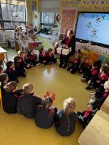 Nana Claus comes to Senior Infants!