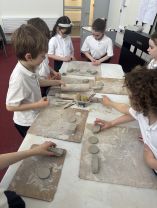 Clay Workshop with Artist Valerie Haslam 🖌️