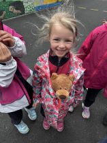 Senior Infants go to Farmer Browns!